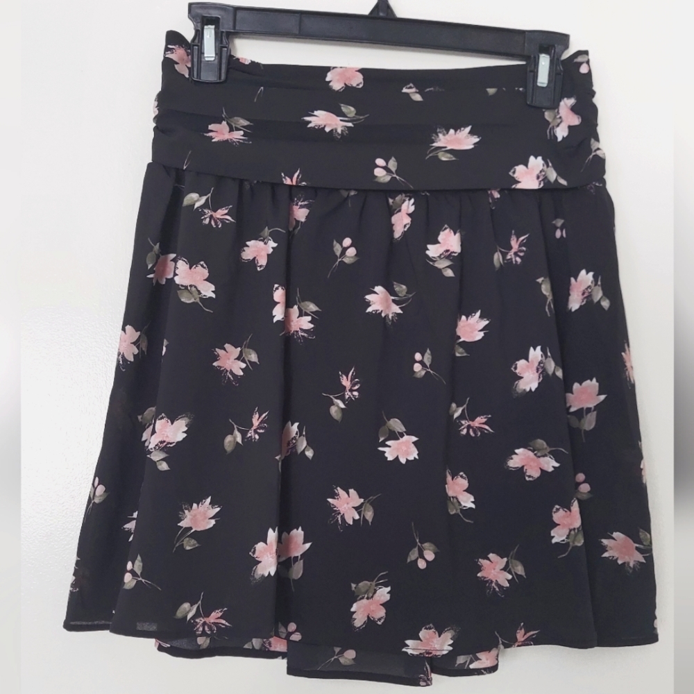 NewYork&Company Floral Mini Skirt